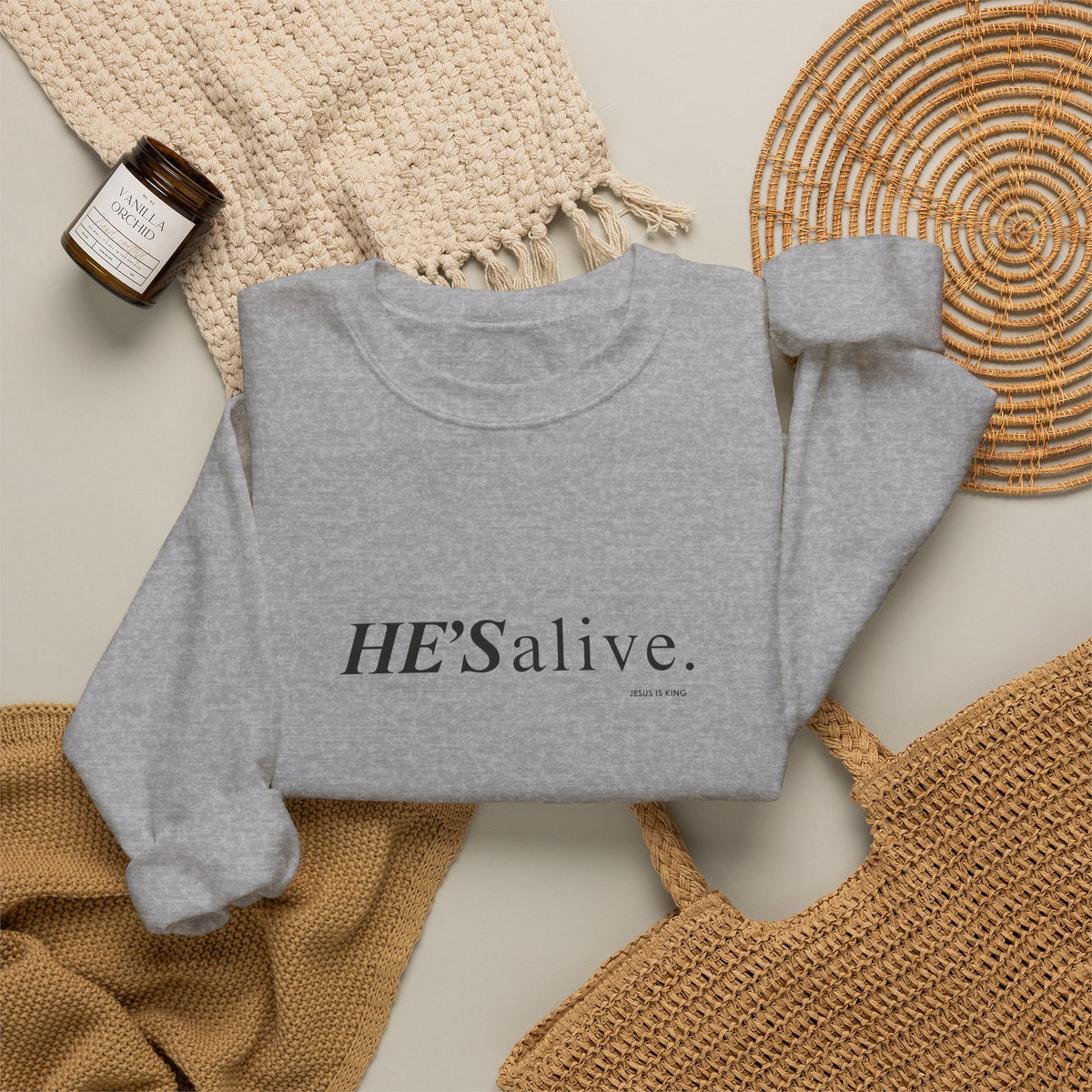 HE’S Alive.Jesus is King - Crewneck Sweatshirt